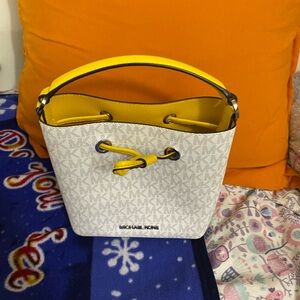 Michael Kors Yellow and White Shoulder Bag